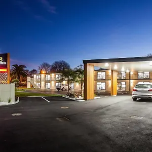 Motel One88 On Commerce