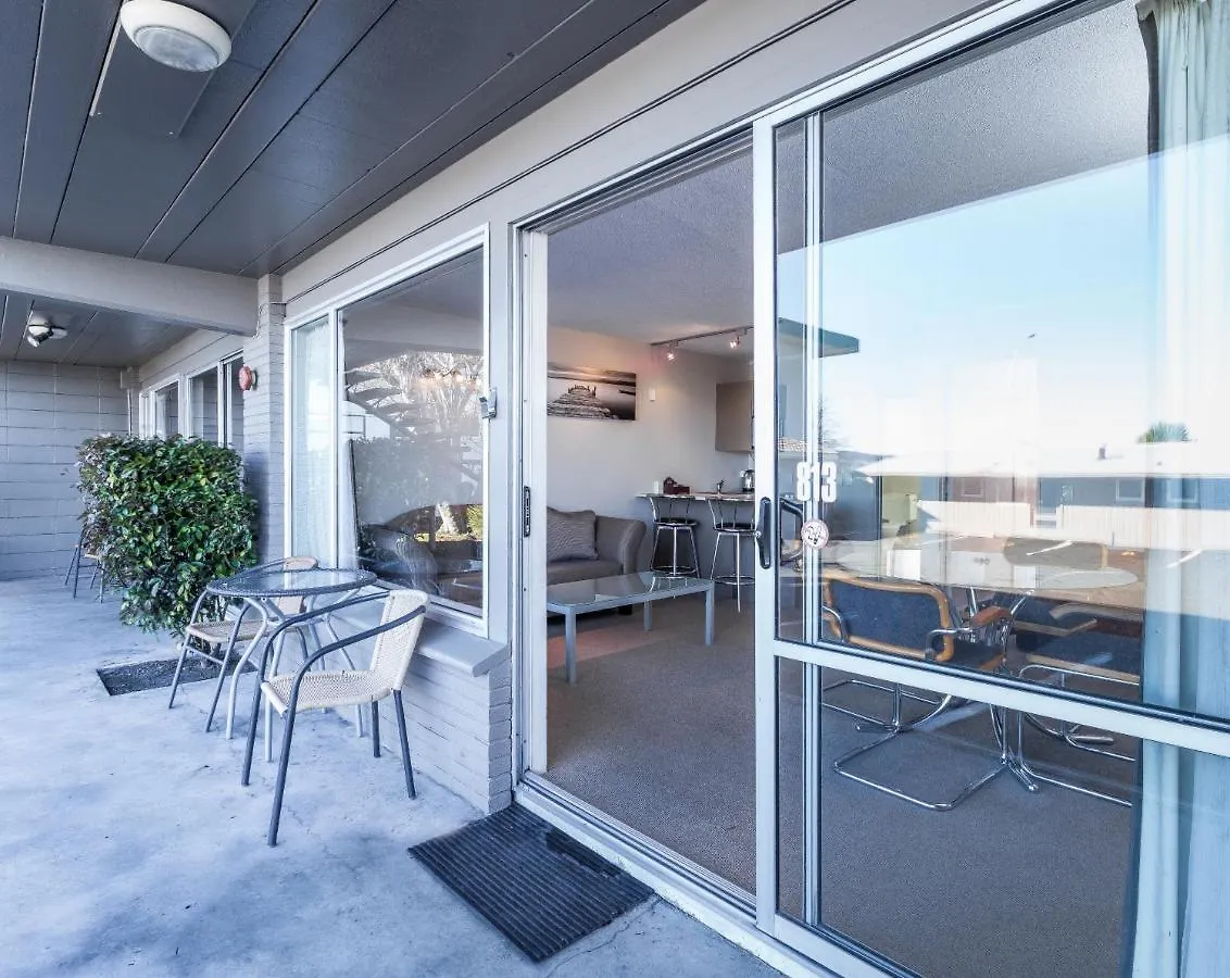 Twin Peaks Lakeside Inn Taupomeer Nieuw-Zeeland