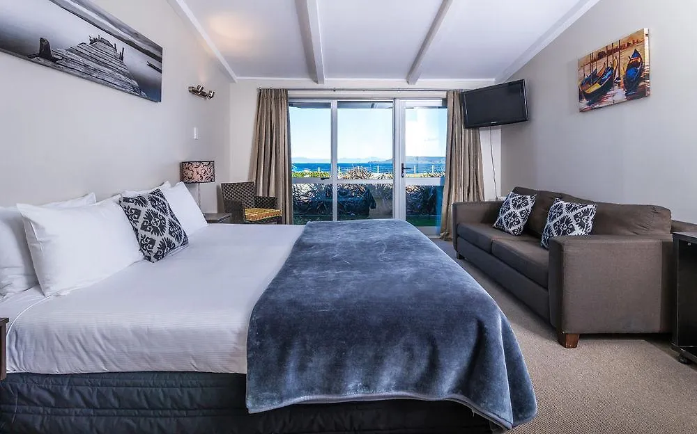Twin Peaks Lakeside Inn Taupo Motel