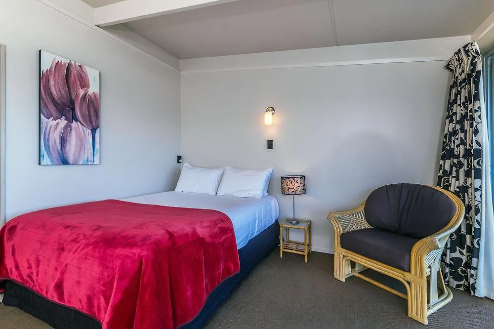 Twin Peaks Lakeside Inn Taupomeer 3*,  Nieuw-Zeeland